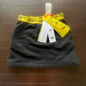 Authentic Kids Off-White Skirt Size (6) *BRAND NEW*